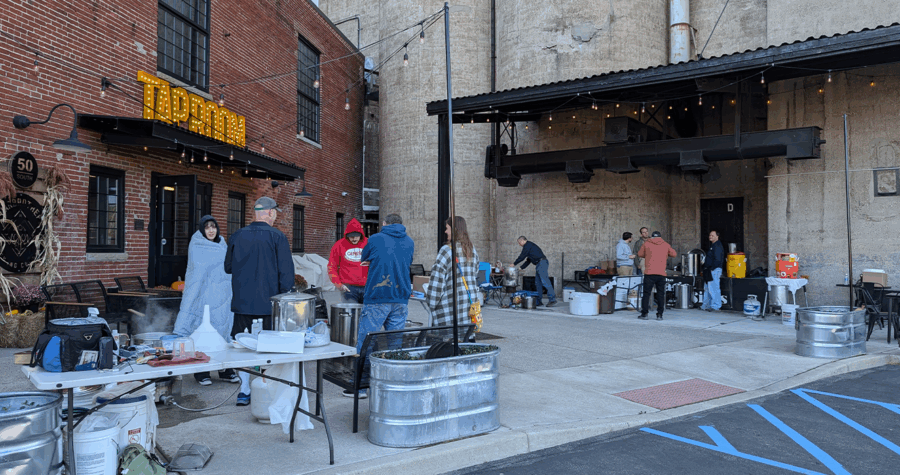 General photo of the brew at the Briar